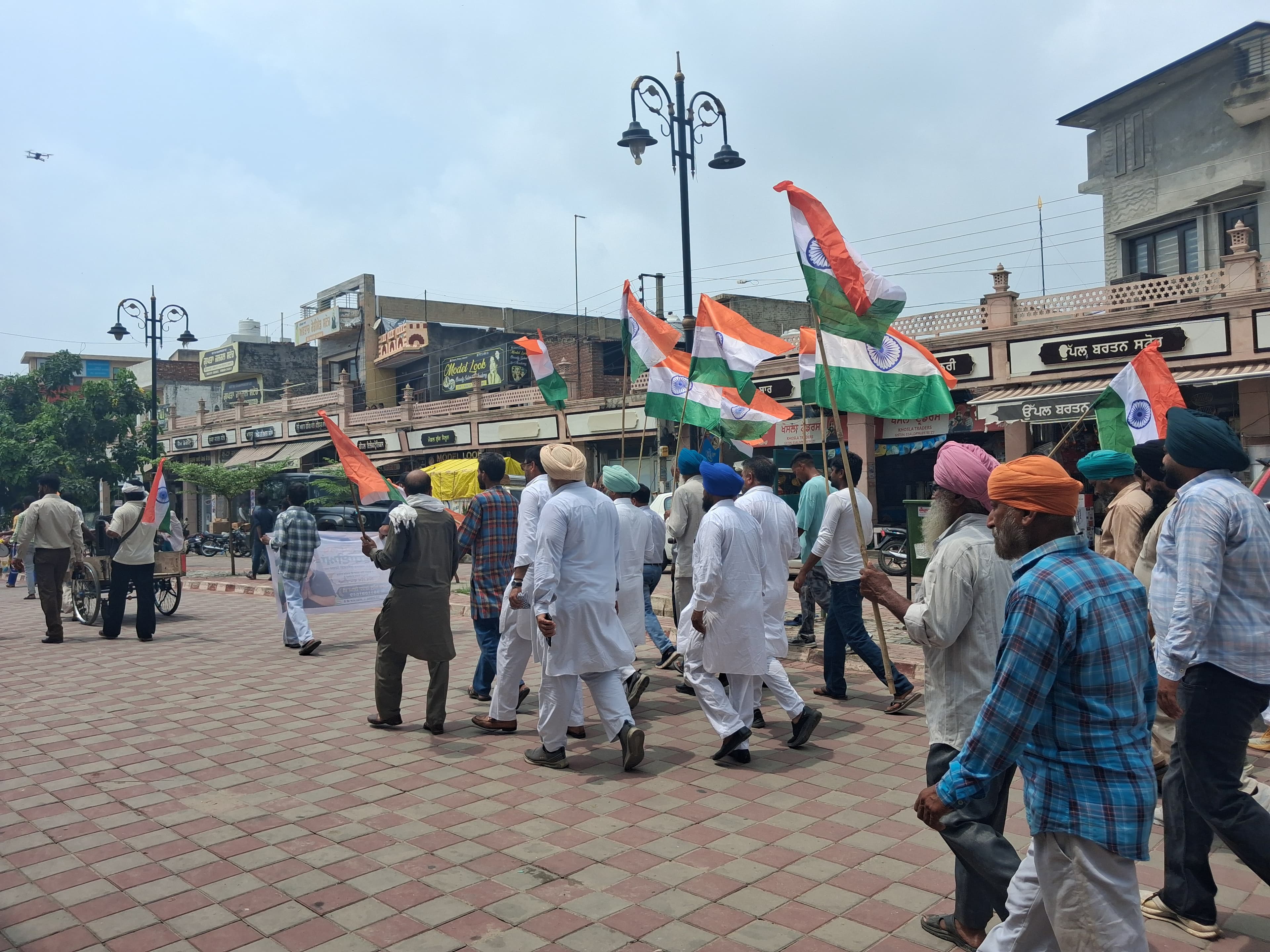 Independence Day gallery image 14